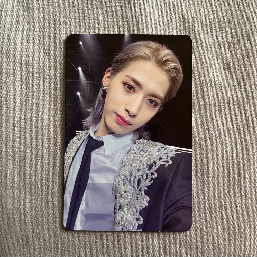 Oneus Xion Binary Code Photocard